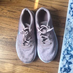 Nike flex running shoe